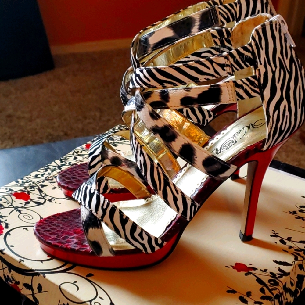 Beautiful stripped heels